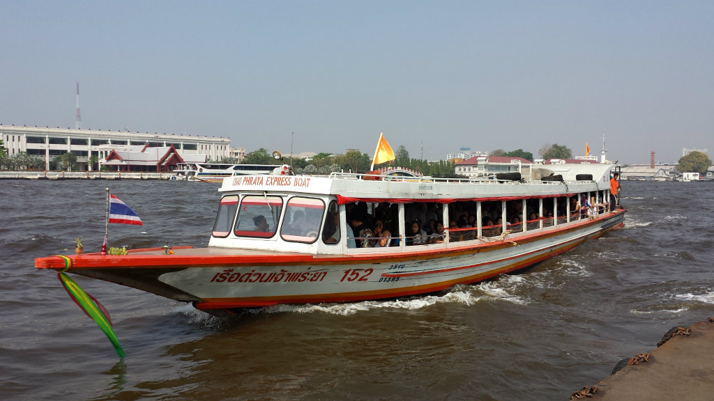 Chao Phraya Express Boat - Orange flag boat